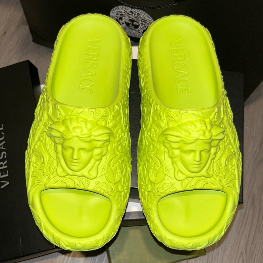 Versace slides